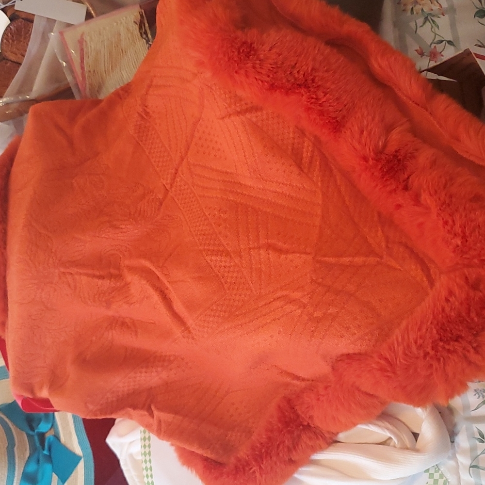 Womens Poncho